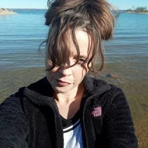 Meet your Posher, Misty